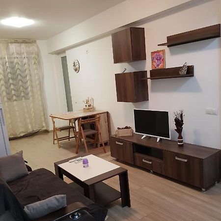 בוקרשט Rotar Park Residence Apartment מראה חיצוני תמונה