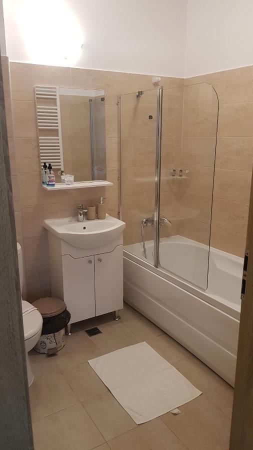 בוקרשט Rotar Park Residence Apartment מראה חיצוני תמונה